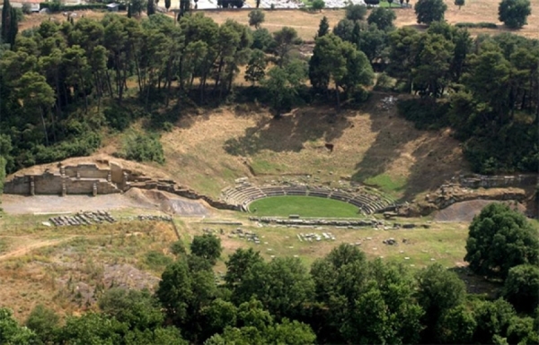 Η Δημοτική Χορωδία Μεγαλόπολης &quot;Πυλάδης&quot; στο Αρχαιο Θέατρο Μεγαλόπολης