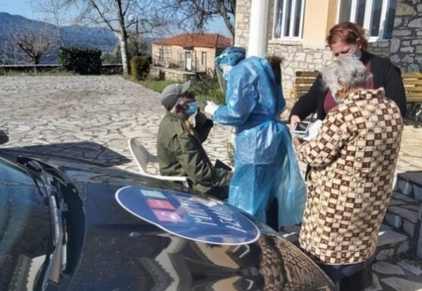 Κλιμάκιο του Ε.Ο.Δ.Υ. στη Γορτυνία για τη διενέργεια rapid tests ανίχνευσης της covid-19