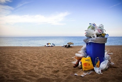 Εθελοντικός καθαρισμός ακτής με αφορμή την Παγκόσμια Ημέρα Περιβάλλοντος 2021